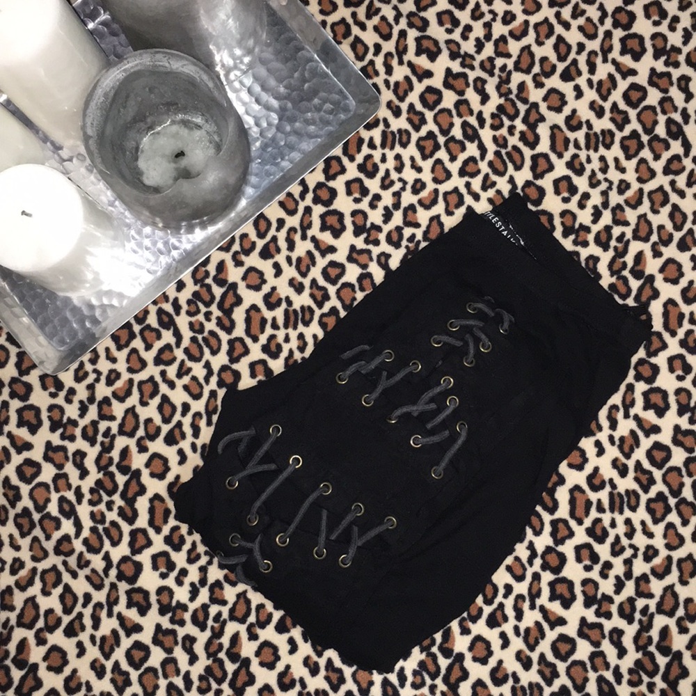 BLACK LEGGINGS